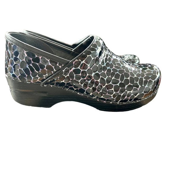 Dansko Clogs XP 40 (9.5-10) - Picture 1 of 8